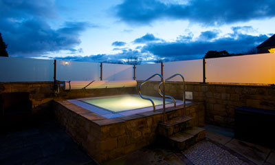 Headlam Hotel and Spa outdoor hydrotherapy pool county durham